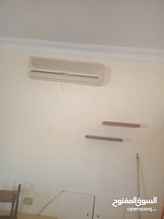 دهين محمد دياب  لجميع انواع الدهانات والديكورات الحديثه فى عمان بافل الأسعار