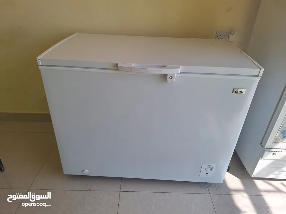 300 litre freezer for sale under warranty