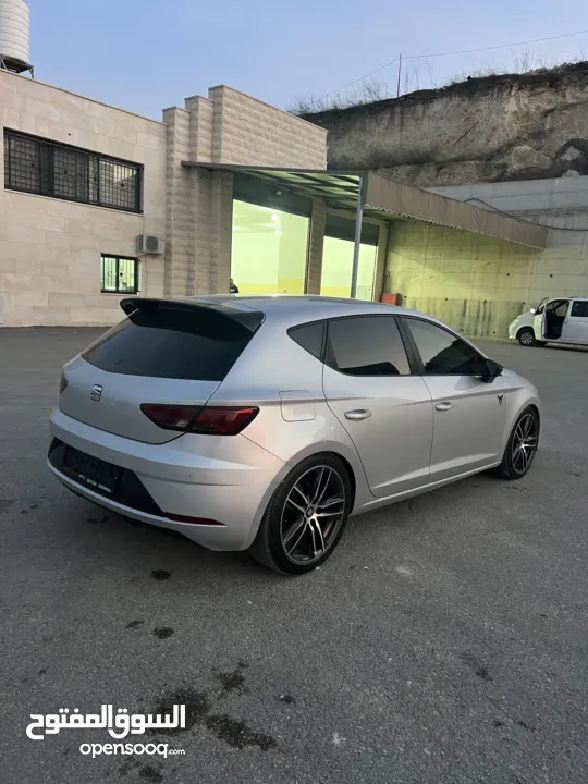 سيات ليون موديل 2018 مميزة / جير عادي / السعر فقط عالكاش