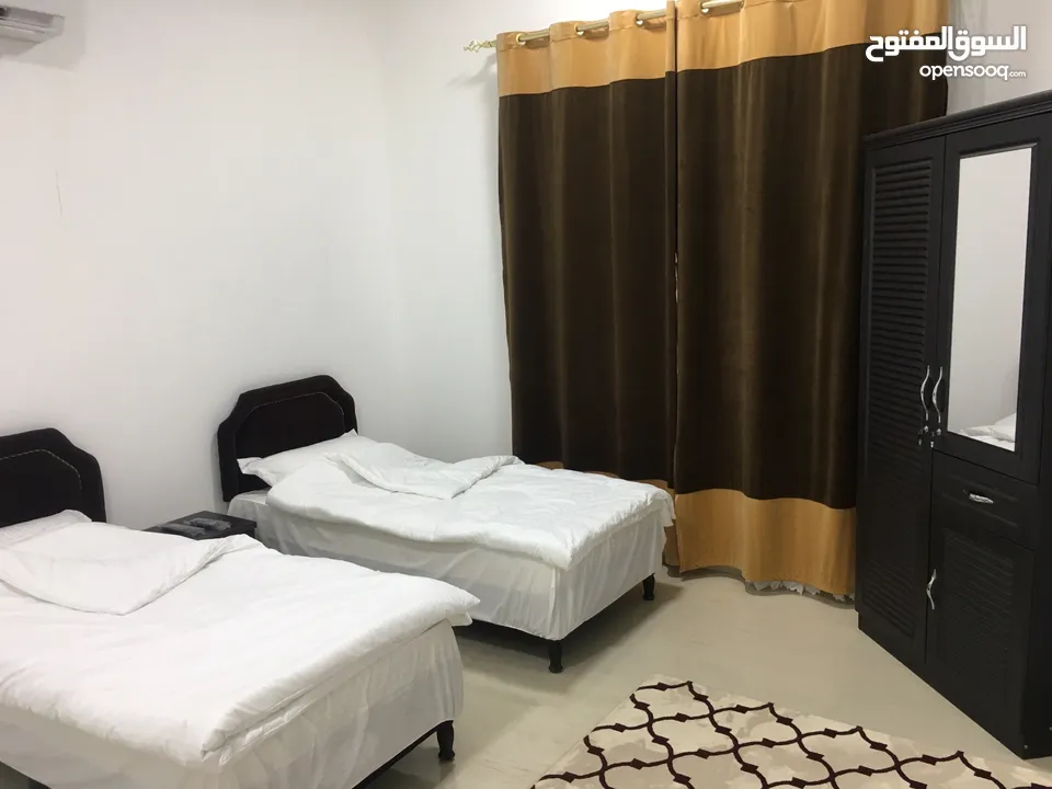 Furnished rooms behind City Center Al-Maalah (for daily and monthly rent)