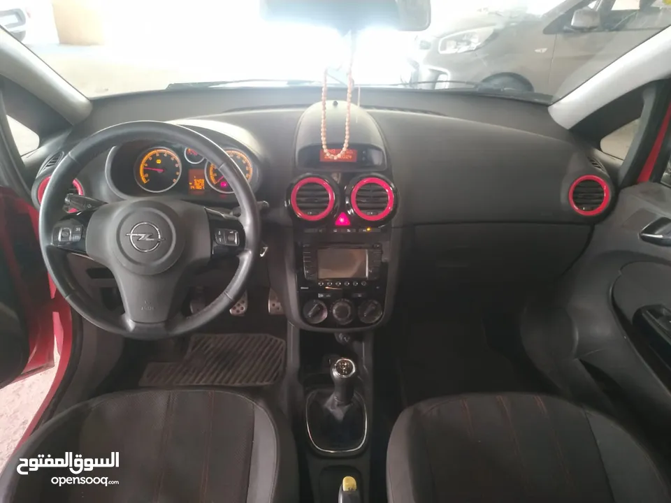 اوبل كورسا 2014