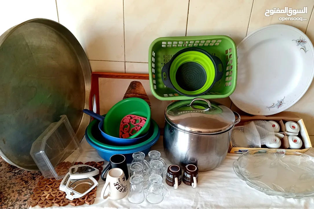 ادوات مطبخ وألعاب