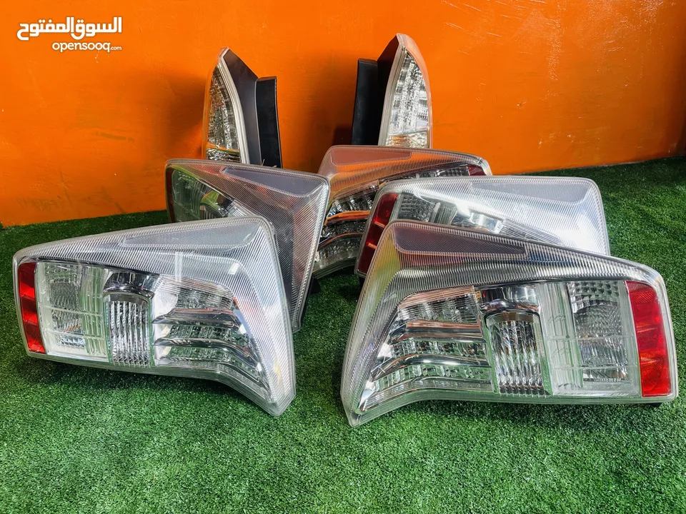 اضوية خلفية مستعمل اصلي ياباني بريوس2010-2011  مستعمل اصلي وارد اليابان Toyota Prius 2010/2011