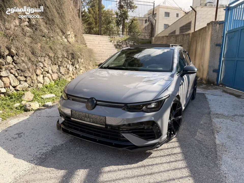 GOLF RLine // تعديل كامل اصلي R لون مميز  دهان شركة  رخصة و تامين لشهر 10  فل اضافات و زيادة