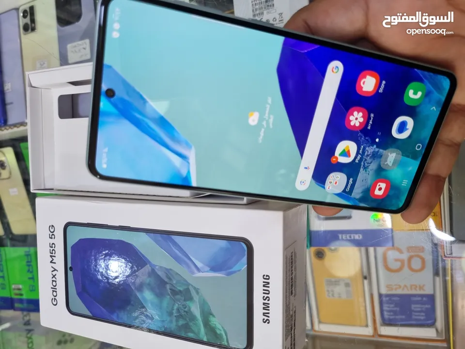 مستعمل ايام Samsung M55 5G رام 16 جيجا 256 أغراضة والكرتونه الأصلية متوفر توصيل