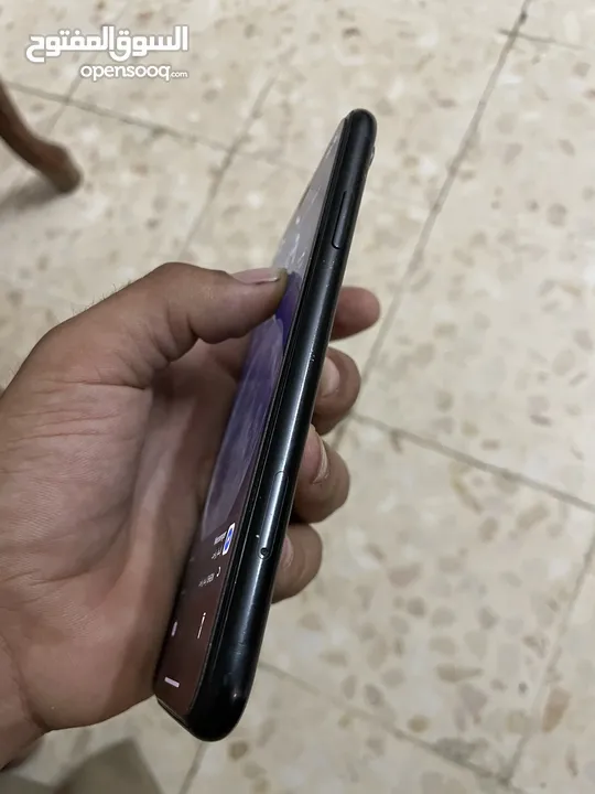 آيفون xr مش مفتوح