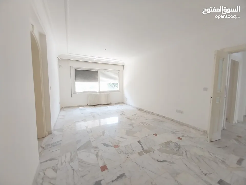 شقة للايجار في عبدون  ( Property 33776 )-175106972
