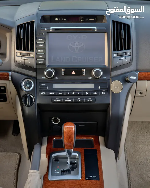 تويوتا لاندكروزر TOYOTA LandCruiser 2015 GXR