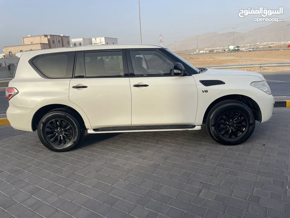 Nissan patrol SE 2016 white