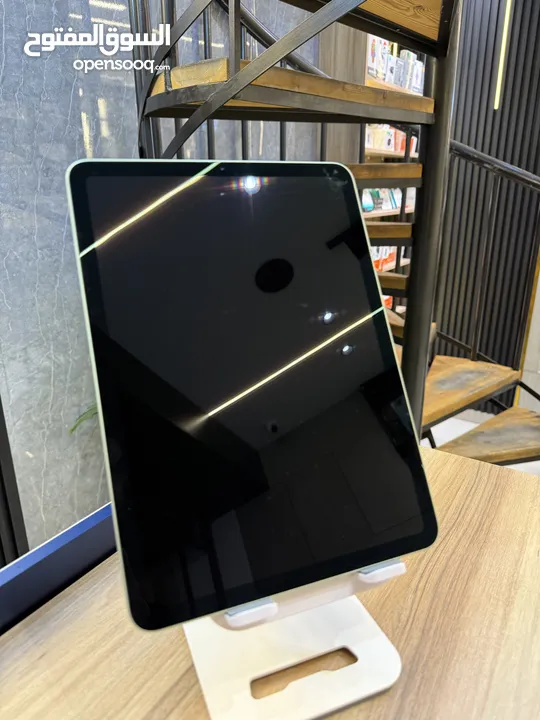 iPad Air 4 256GB الأردن، آيباد مستعمل نظيف، iPad WiFi، تقسيط آيباد، آيباد للبيع بسعر ممتاز