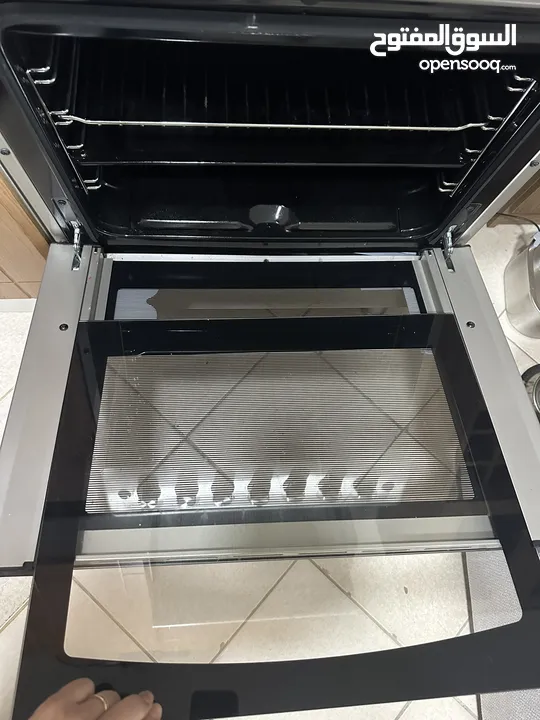 Gas cooker 4 burners “negotiable price”