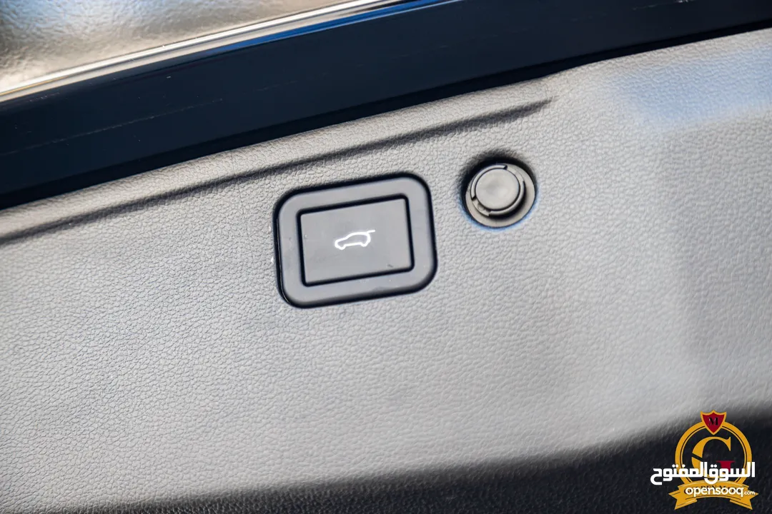 الان لدى شركة العلامة الذهبية لتجارة السيارات   Gwm Haval Hev H6 2025