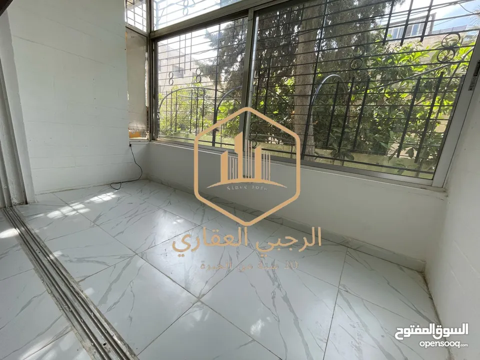 شقة / للايجار / ارضية / 3نوم / الصويفية