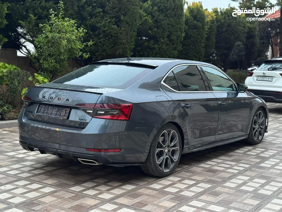 Skoda Superb 2022