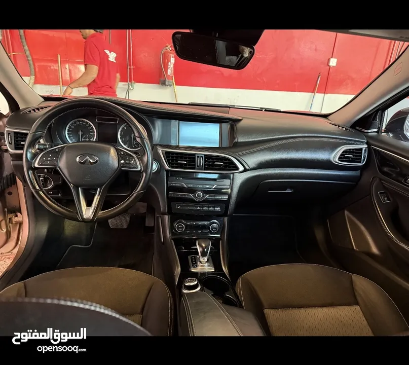 انفينيتي Q30 infinity