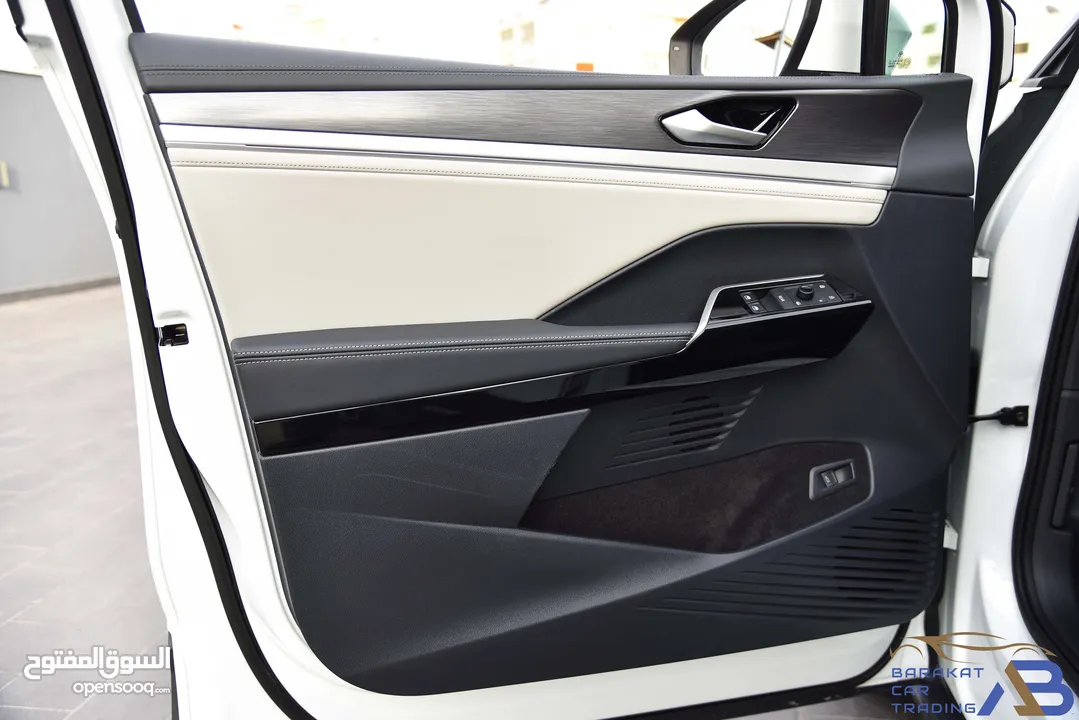 فولكس فاجن ID.6 كروز بيور بلس كهربائية بالكامل 2022 Volkswagen ID.6 Crozz Pure + SUV EV