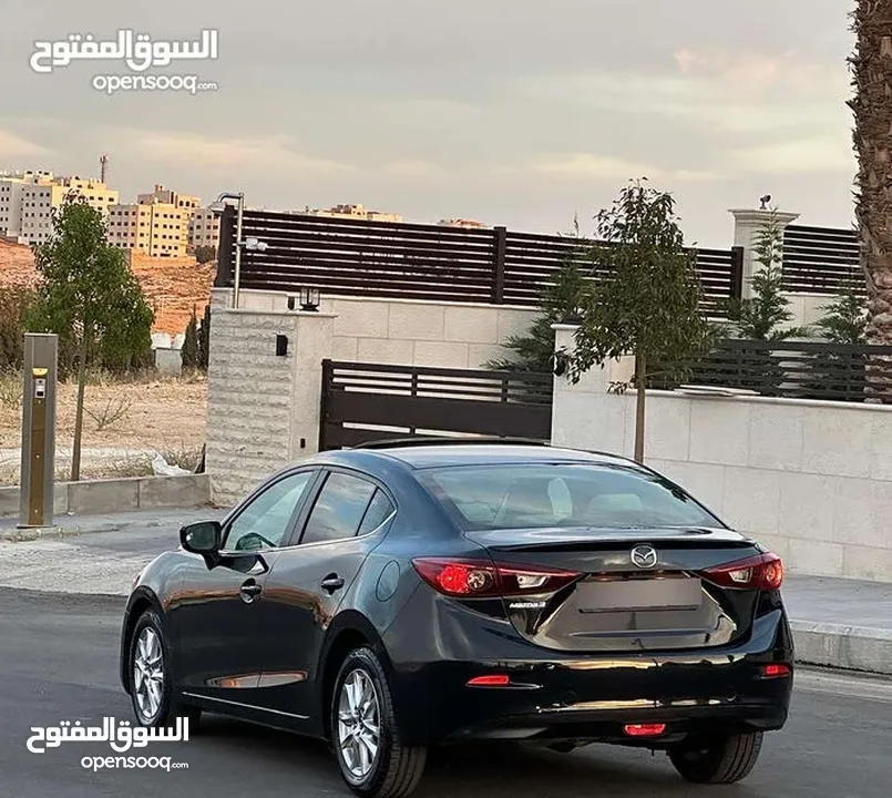 مازدا 2019 زوم 3  وارد وصيانه وكاله فحص فل فتحه