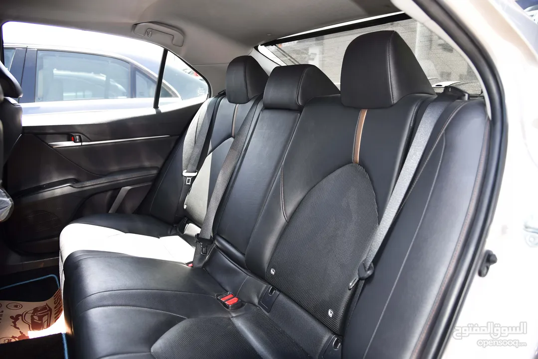 تويوتا كامري ليميتد هايبرد Toyota Camry Limited Hybrid 2019