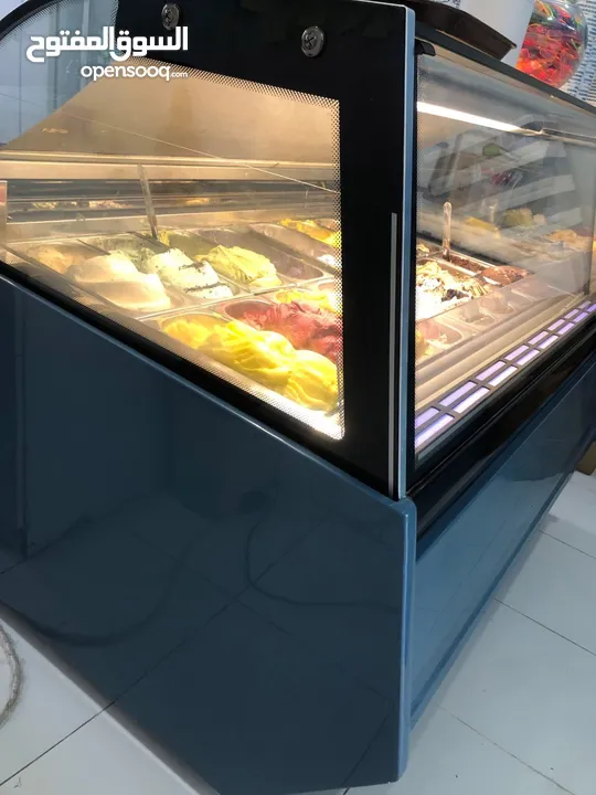 Used Ice cream display (Turkey)