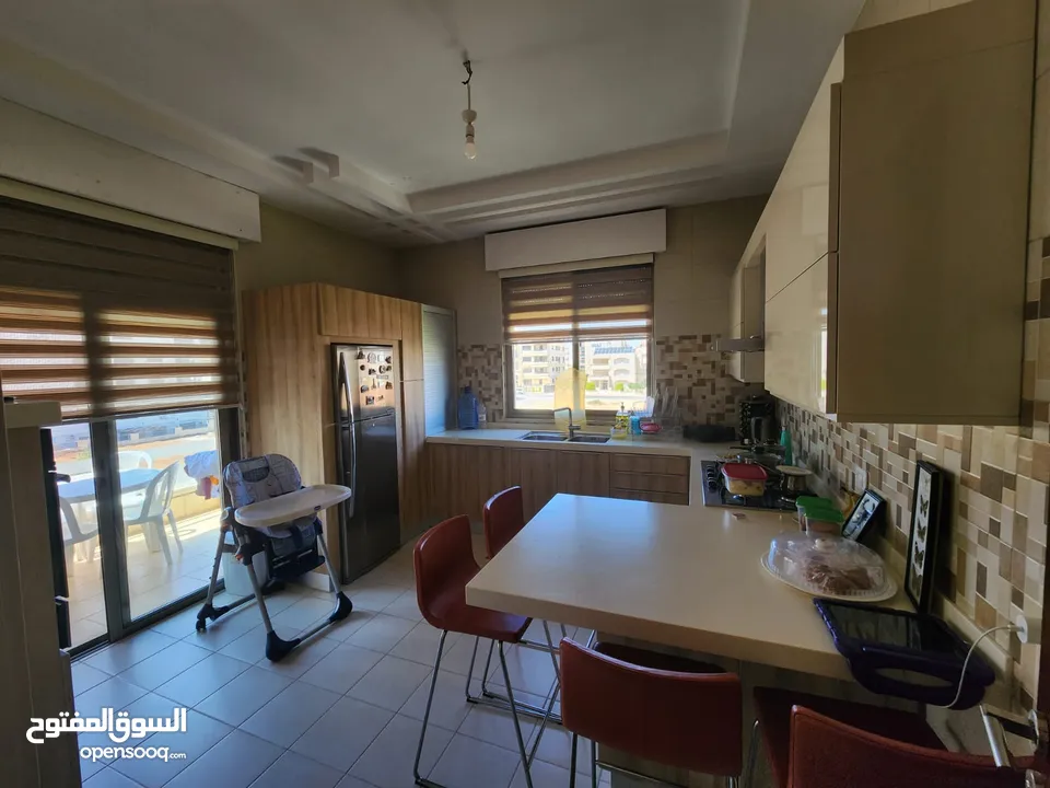 شقة مفروشة للبيع في ضاحية النخيل - REF: 14664