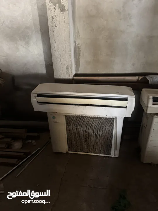 Ladies Saloon all Items sale in good price