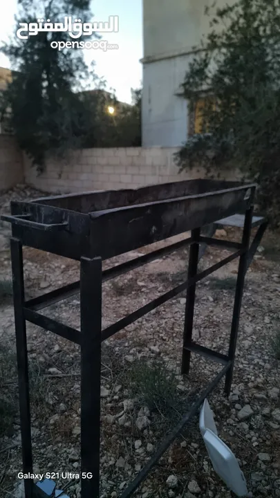 عده مطعم شوايه دجاج مشوى ستالس وبراد ستالس ومشوى خارجي وطاوله حديد