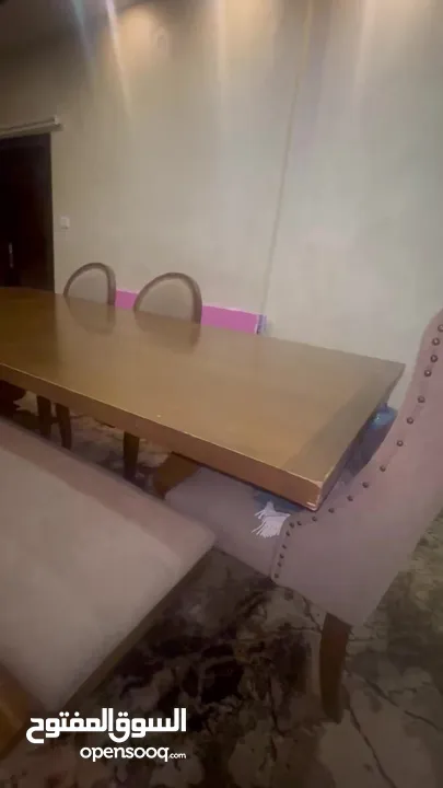 طاولة سفرة من هوم سنتر