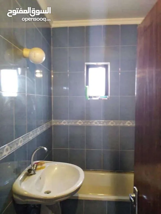 عمارة للبيع بسعر مغري جداً