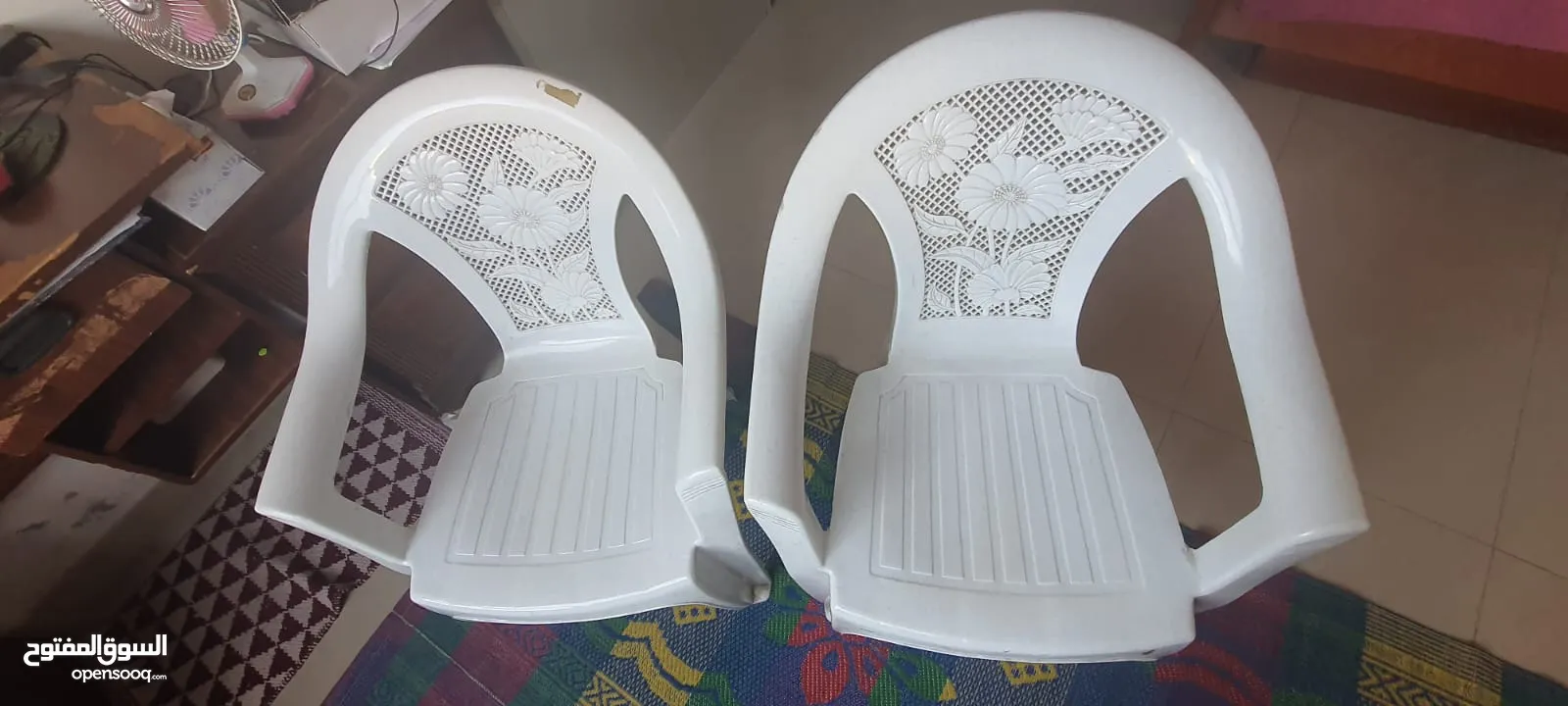 Nilkamal chairs for sale (2no)-