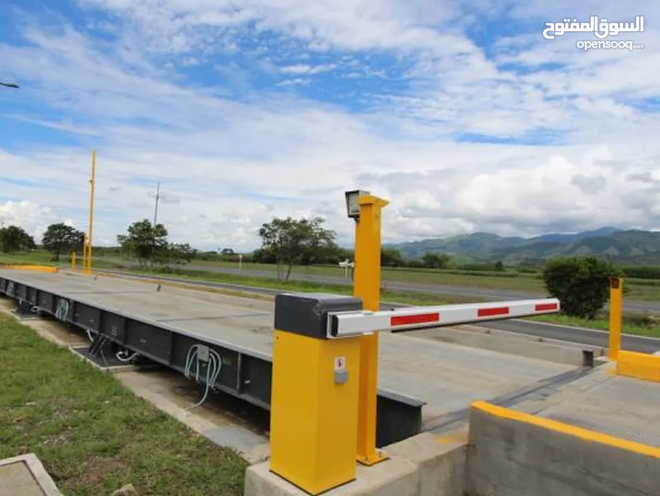 Traffic control barrier, with solar & non solar system