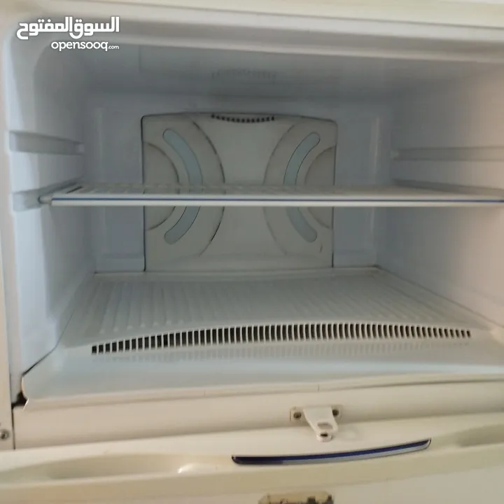 ثلاجة نوع فيدرال