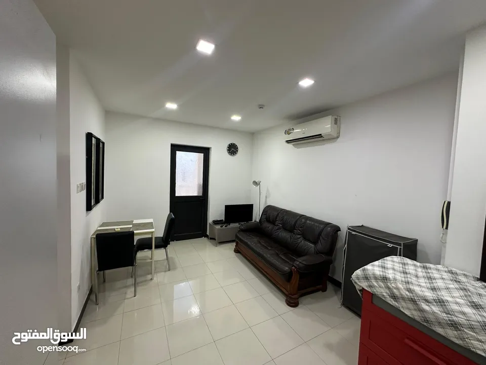 Furnished Apartment For Rent in Hoora Exhibition Road Near KFC