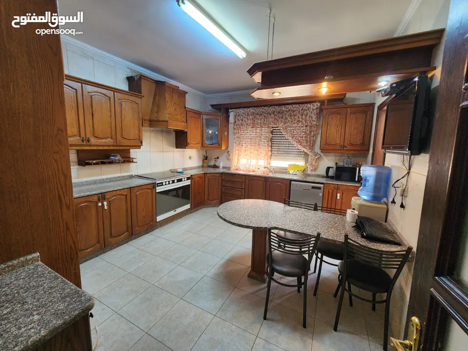 شقة مفروشة للإيجار في عبدون - ref : 14529