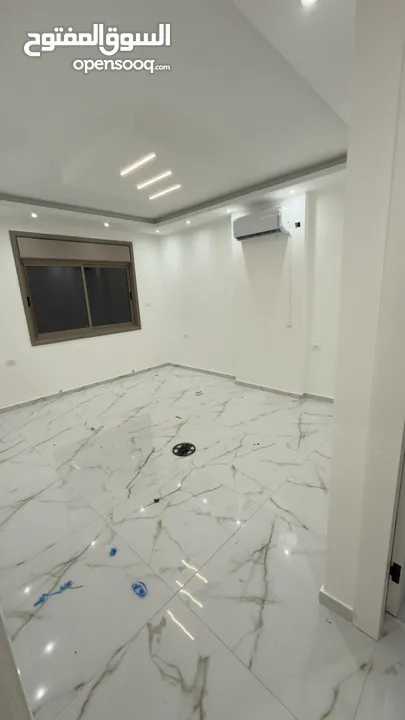 شقة سوبر ديلوكس للإيجار غير مفروش