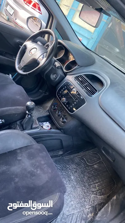 فيات بونتو بويه شركه