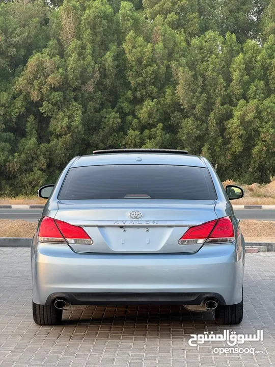 Toyota Avalon 2011 model American full option