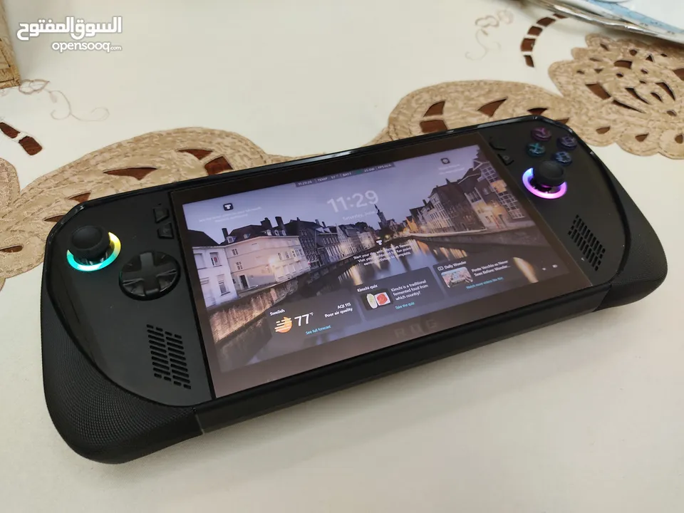 Asus Rog Ally x Z1 Extreme 1TB Portable Console