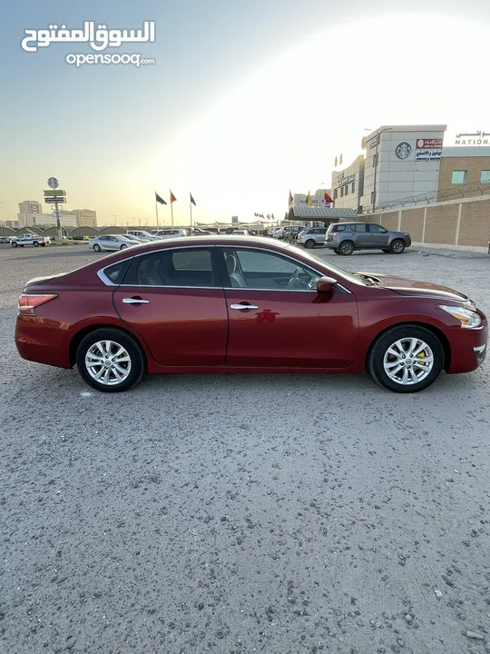 Nissan Altima Model 2014