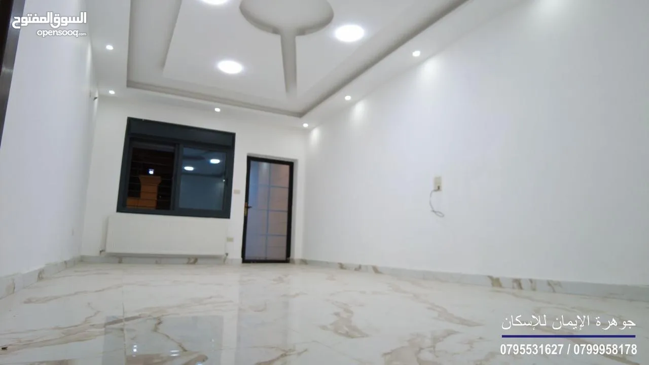 شقة فاخرة للبيع السلط (جسر دبابنه مقابل منزل د عبدالله نسور) بأسعار منافسه تشطيبات مميزة وعصرية