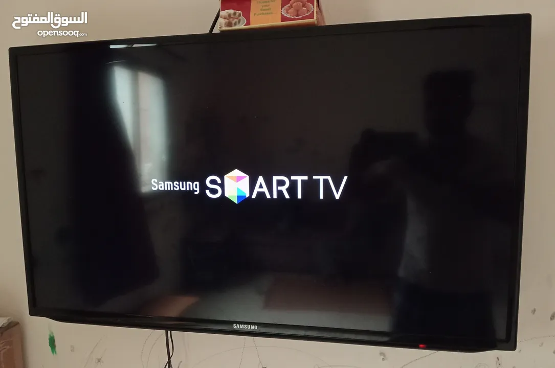 Used 40'' Samsung Smart TV for sale