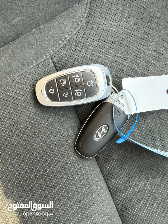 هونداي توسان NLine ترخيص 2022 محرك 1600 هايبرد plug in/يقطع على الشحنه 65 كيلو متر  271 حصان