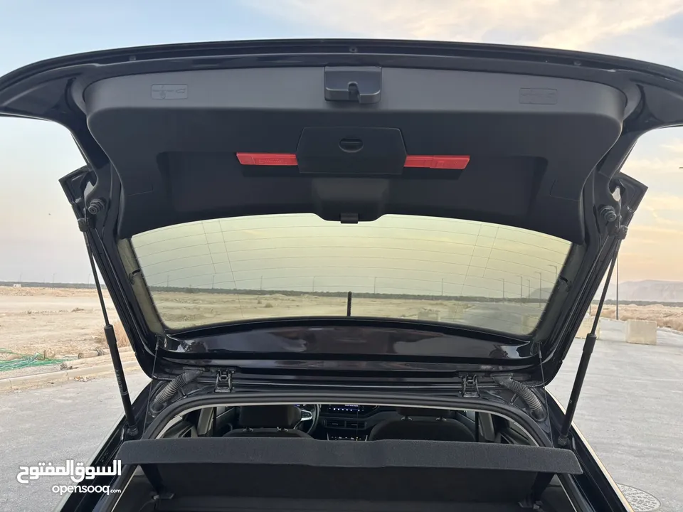 فولكس واجن بولو لايف 2022 *اصل وكالة VOLKSWAGEN POLO LIFE 1.0 95 HP