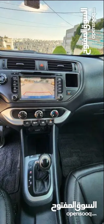 KIA RIO 2012 كيا ريو 2012 هاتش باك فل كامل مع فتحه أعلى مواصفات