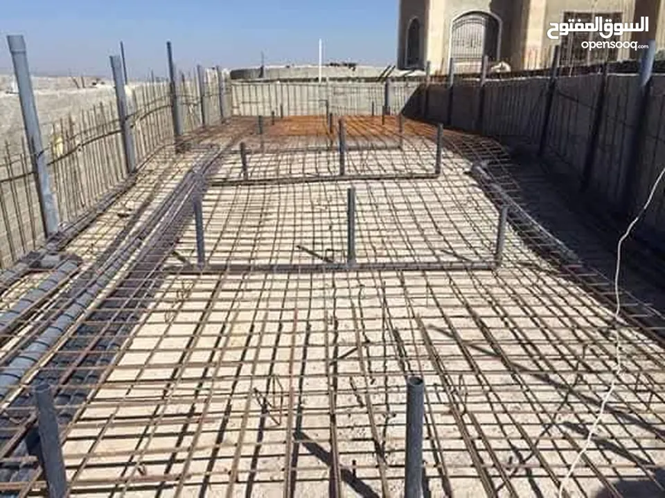 برك سباحة بأفضل المواصفات