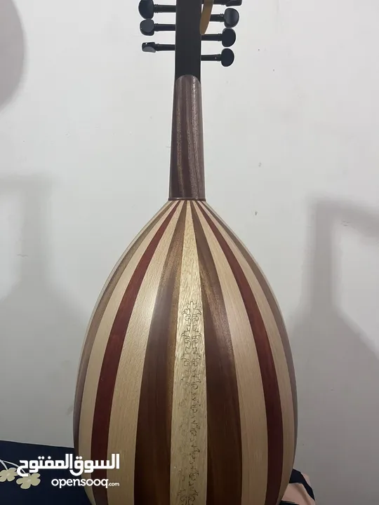 Oud Bahraini