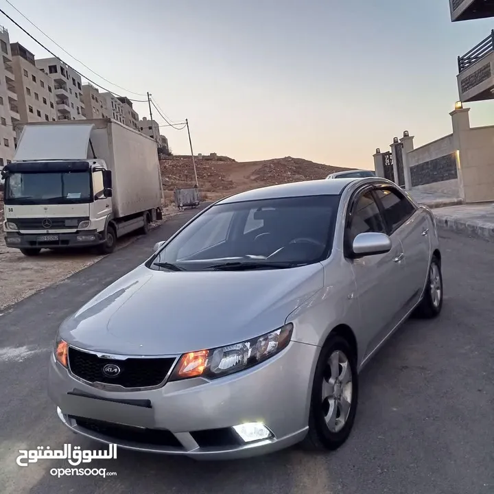 كيا فورتي 2009 للبيع