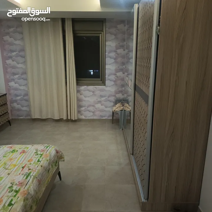 شقة مميزة للبيع رام الله عين منجد