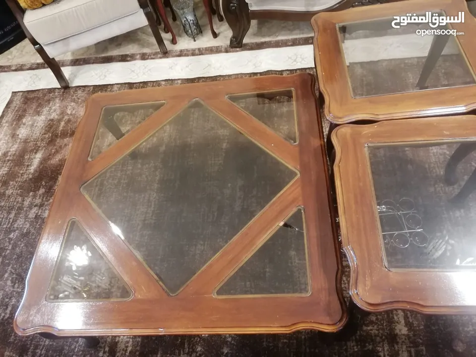 طقم طرابيزات للبيع مستعمل بحاله جيده