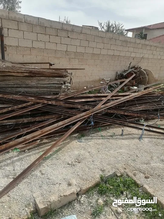 شراء الحديد والسكراب وعلى استعداد تام تنضيف تام المستودعات وتنضيف بواقي الشركات