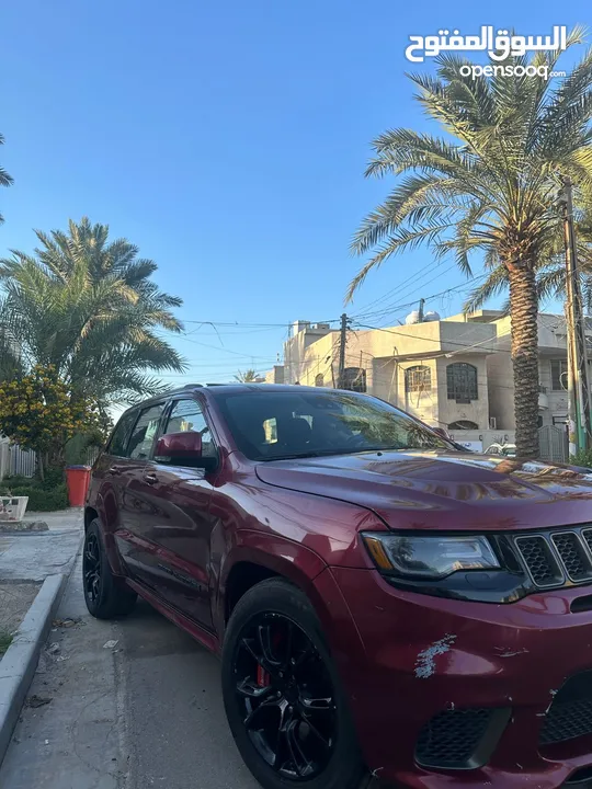 Jeep srt 2020 للبيع او مراوس